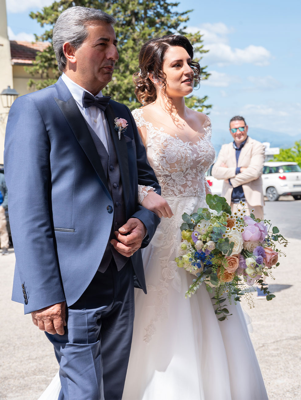Fiori colorati per una festa di matrimonio