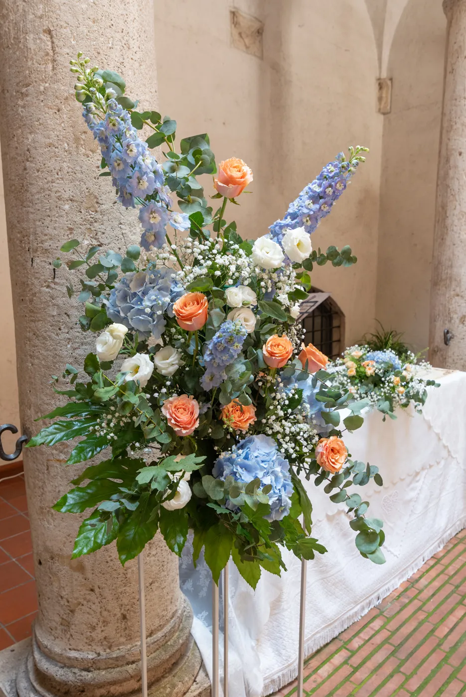 Allestimento floreale Colored Vibes per matrimonio a Ascoli Piceno - foto 5
