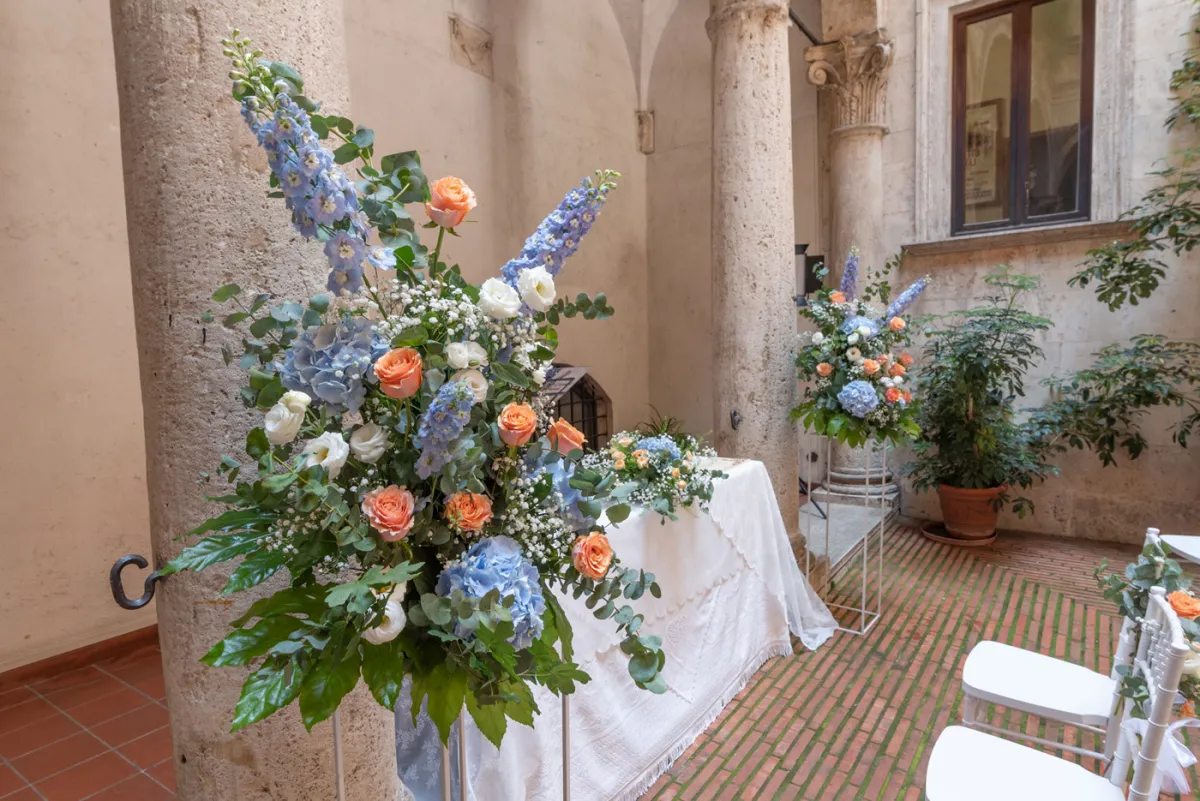 Allestimento floreale Colored Vibes per matrimonio a Ascoli Piceno - foto 6