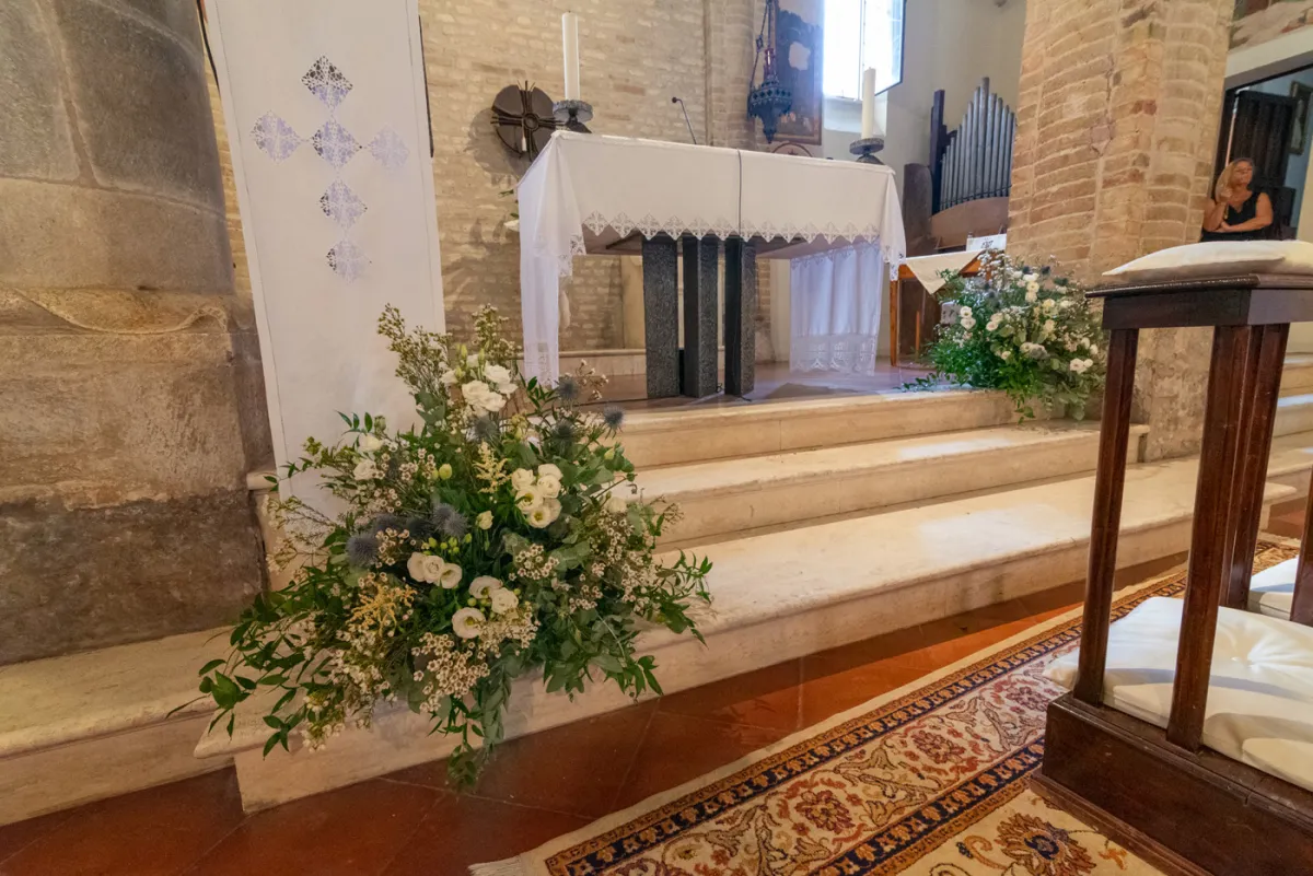 Allestimento floreale The Brancare Wedding per matrimonio a Torre di Palme - foto 3