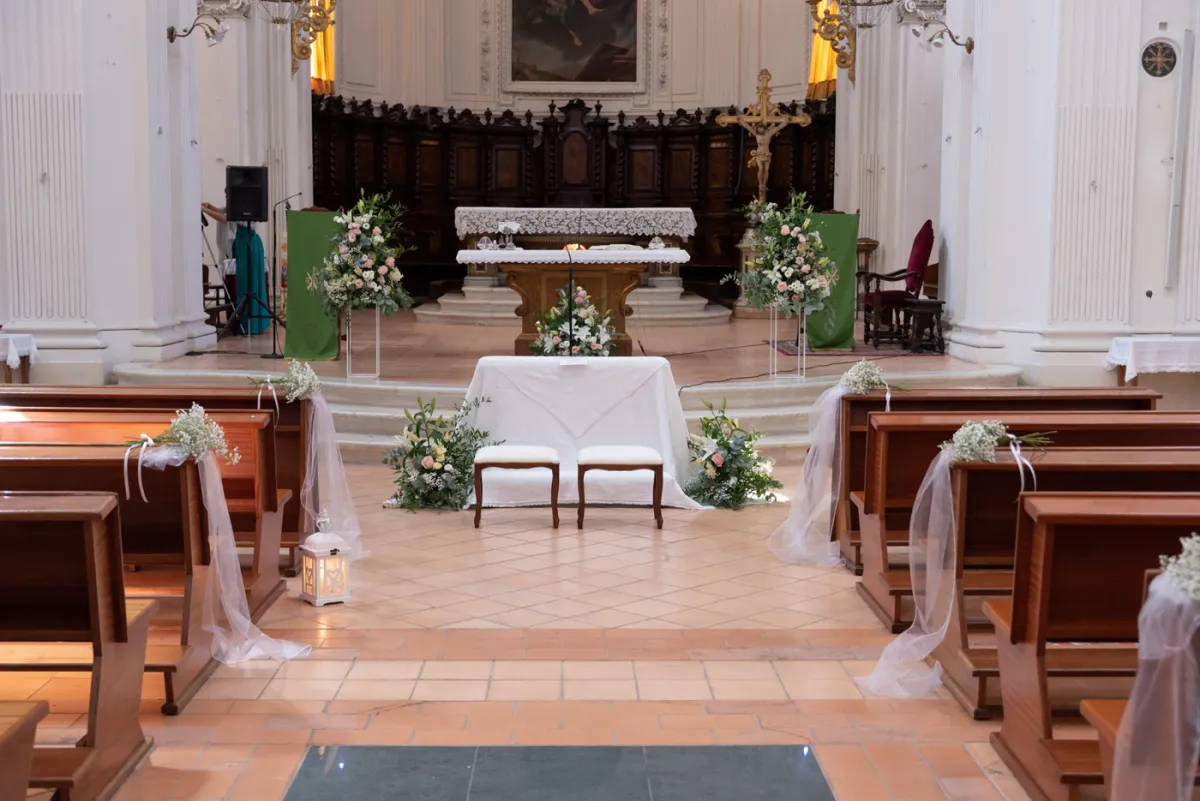 Allestimento floreale Wedding in Le Marche per matrimonio a Offida - foto 6