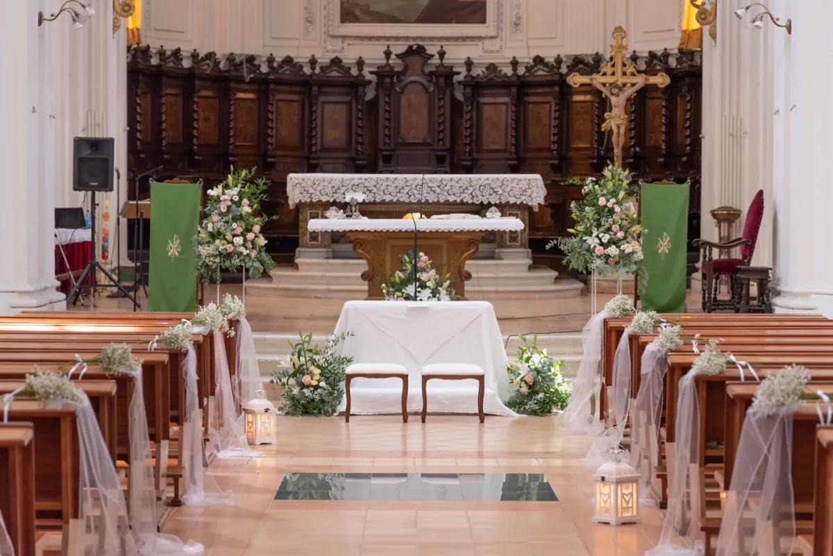 Allestimento floreale Wedding in Le Marche per matrimonio a Offida - foto 13