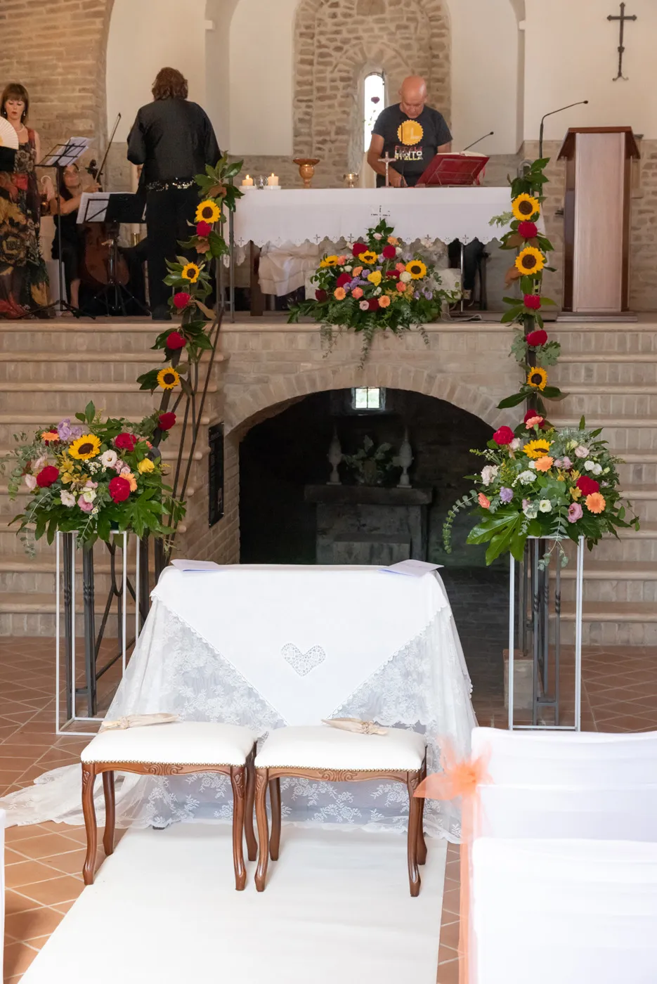 Allestimento floreale Favola Carioca per matrimonio a Monsampolo del Tronto - foto 11