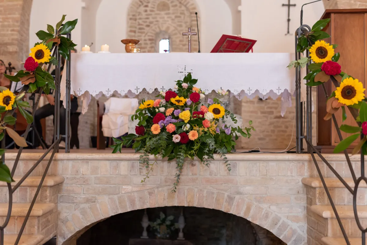 Allestimento floreale Favola Carioca per matrimonio a Monsampolo del Tronto - foto 12