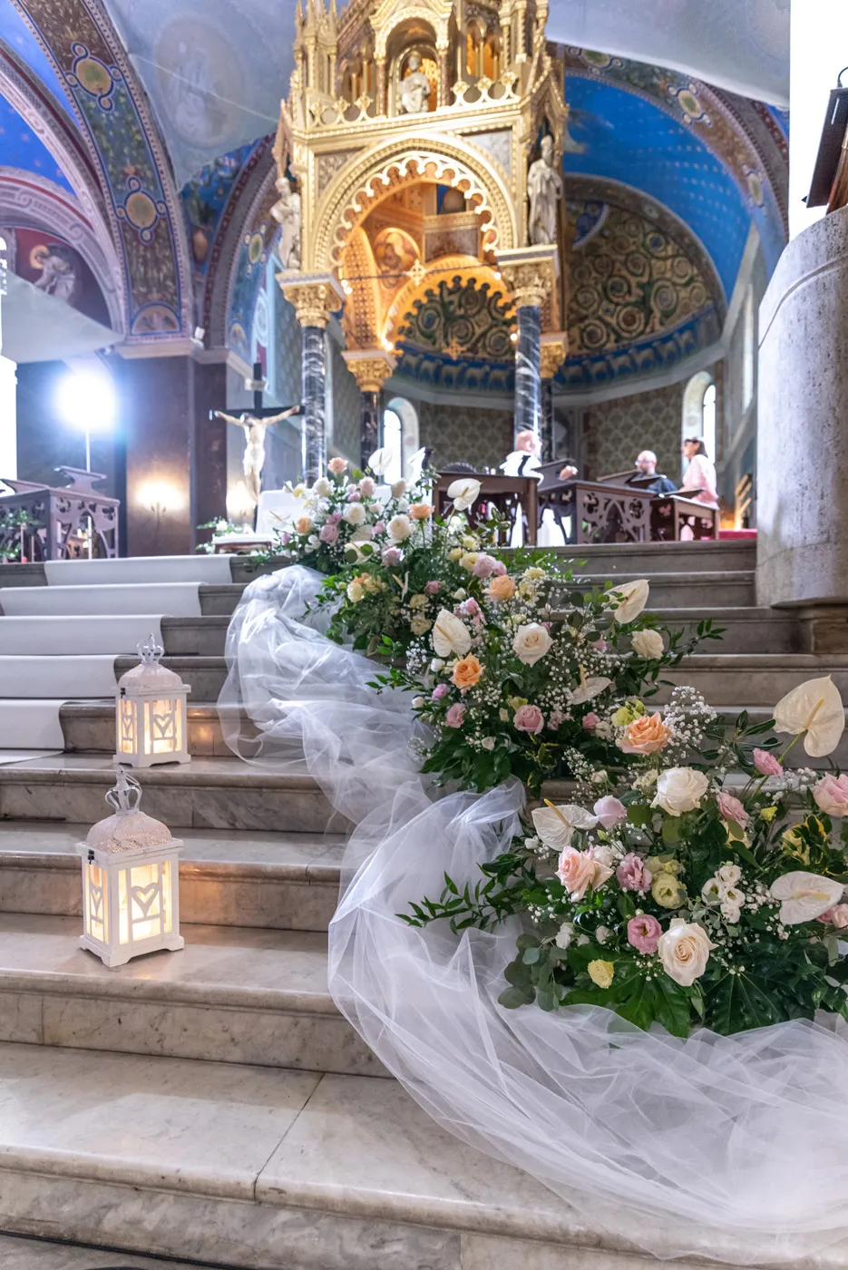 Allestimento floreale Chic Love per matrimonio a Ascoli Piceno - foto 3