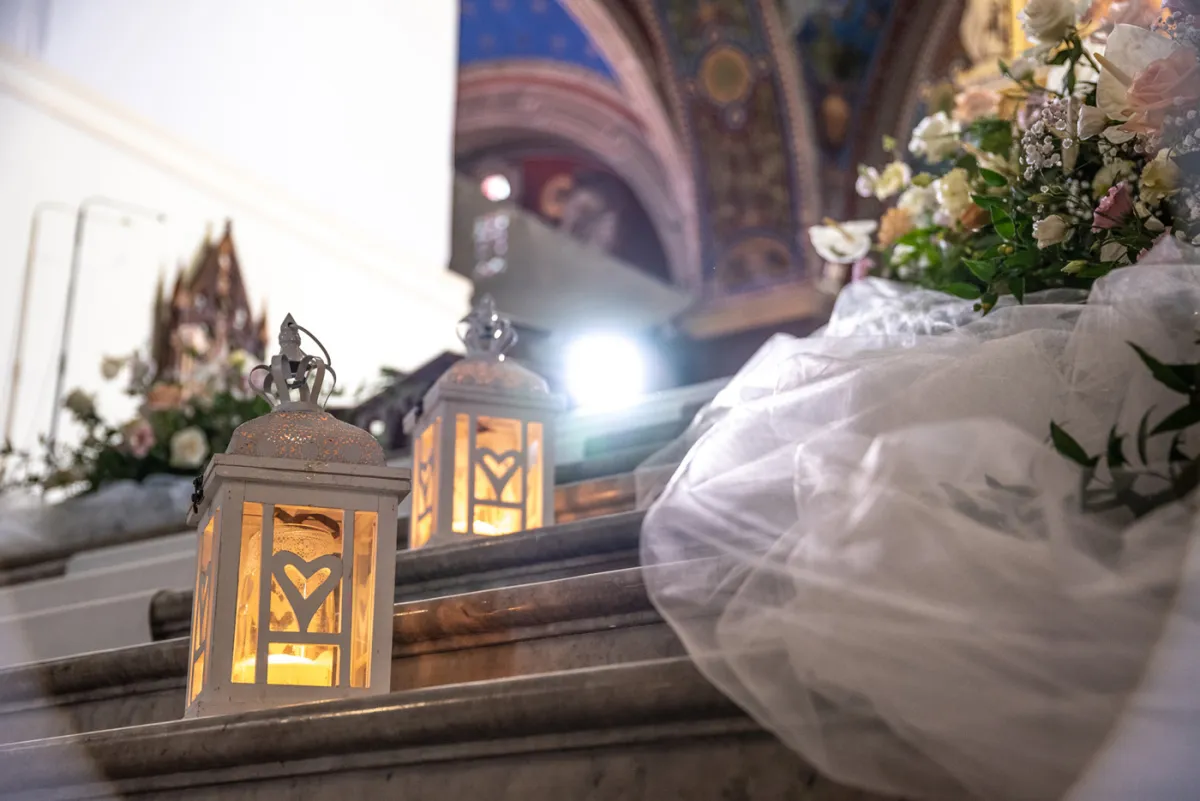 Allestimento floreale Chic Love per matrimonio a Ascoli Piceno - foto 11