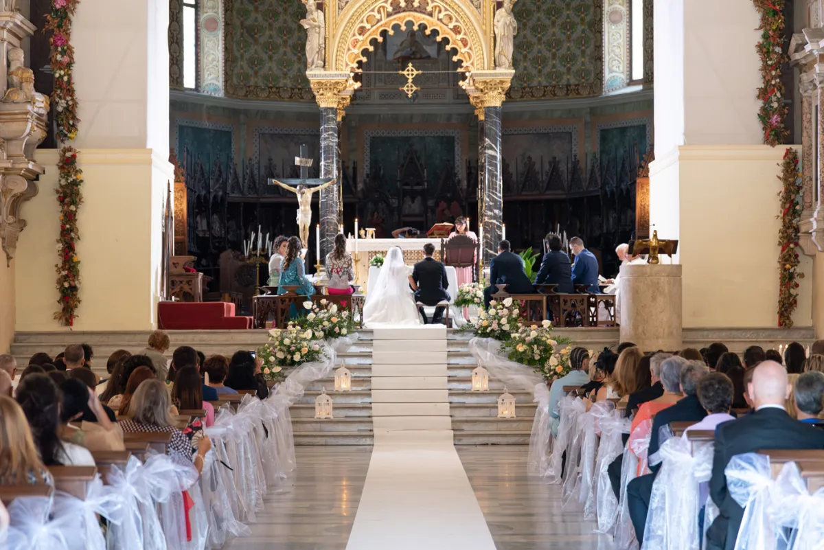 Allestimento floreale Chic Love per matrimonio a Ascoli Piceno - foto 22