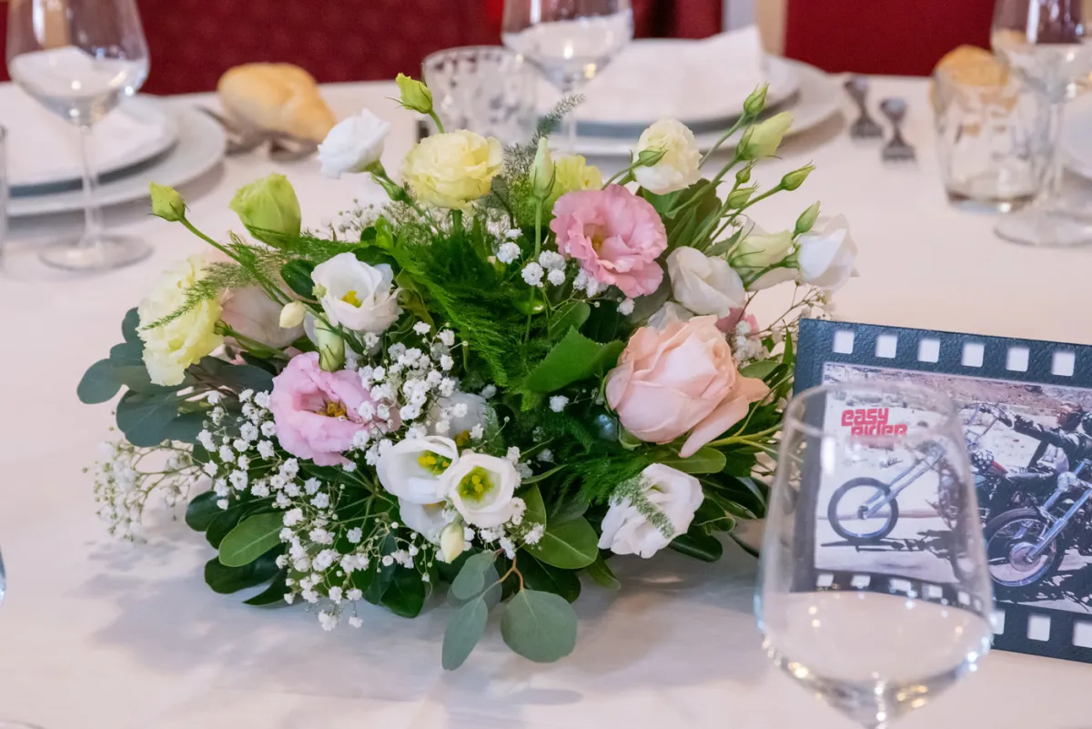 Allestimento floreale Chic Love per matrimonio a Ascoli Piceno - foto 34